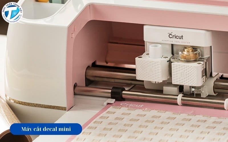 Máy cắt decal mini cho nhu cầu cá nhân, đơn vị nhỏ lẻ 
